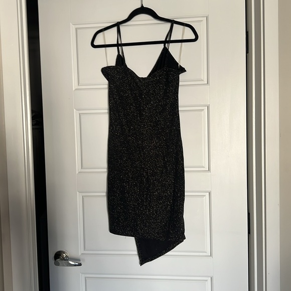 Asymmetrical Sparkly Dress - Picture 4 of 4